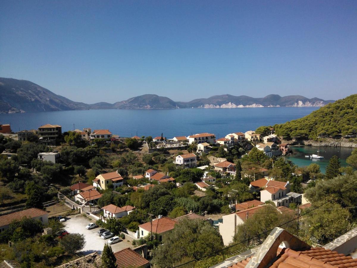 Niriides Apartments Asos Chambre photo