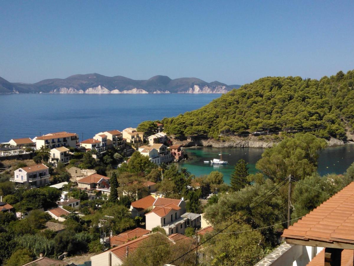 Niriides Apartments Asos Chambre photo